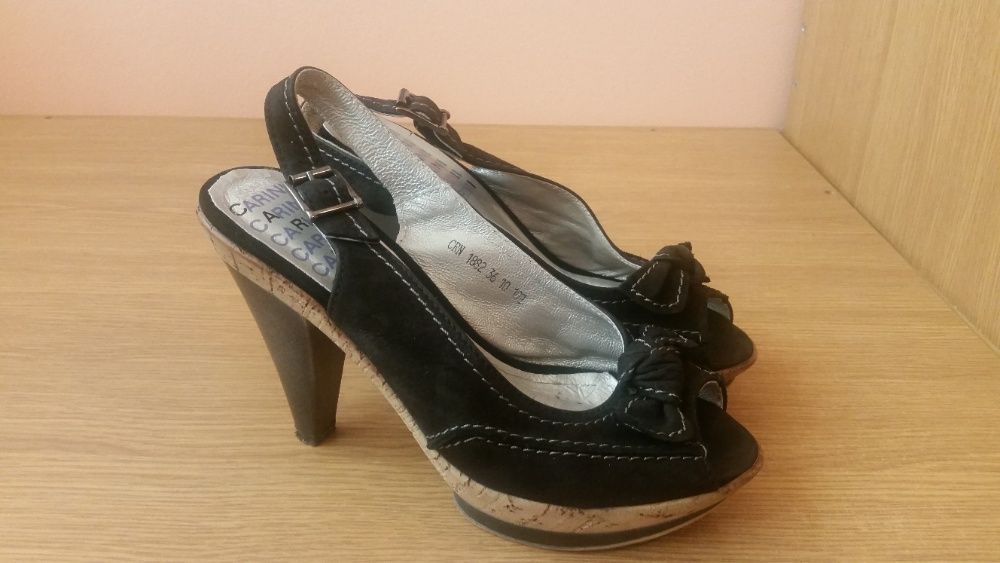 Buty damskie firmy Carinii