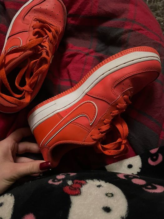 Продам оригінальні кросівки