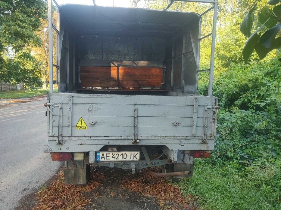 Уаз 3303 бортовий