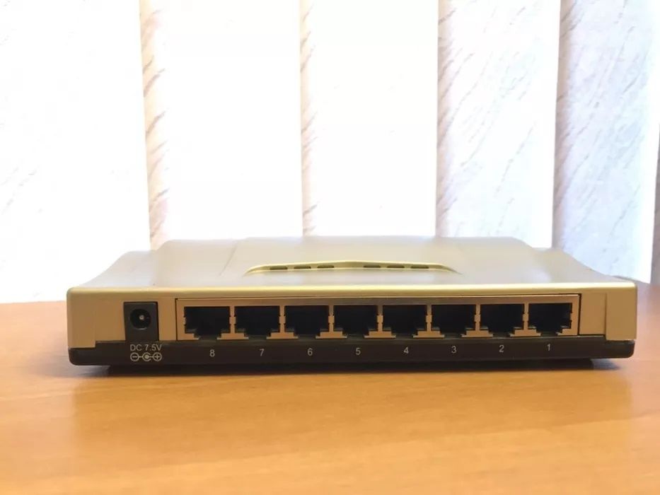 Обменяю Switch LA200020