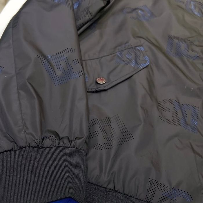 Бомбер куртка брендова 50р