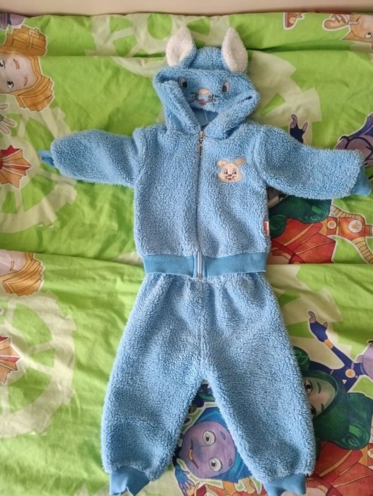 Продам теплий костюм
