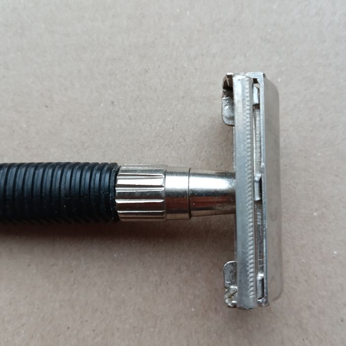 Станок для гоління