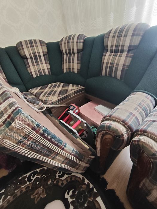 Диван кутовий з кріслом