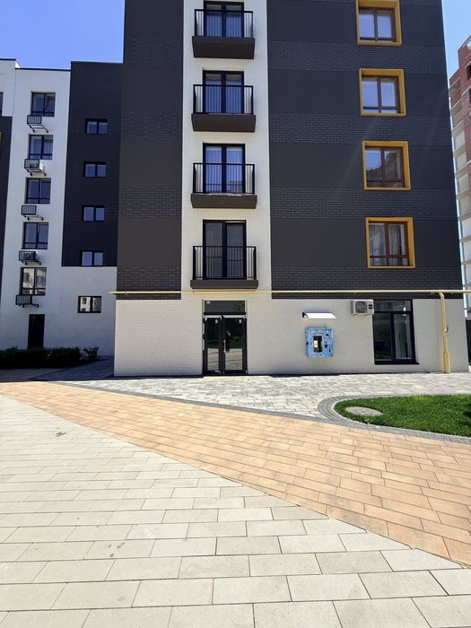 Терміново!!!Продаж комерційне приміщення ЖКМолодість