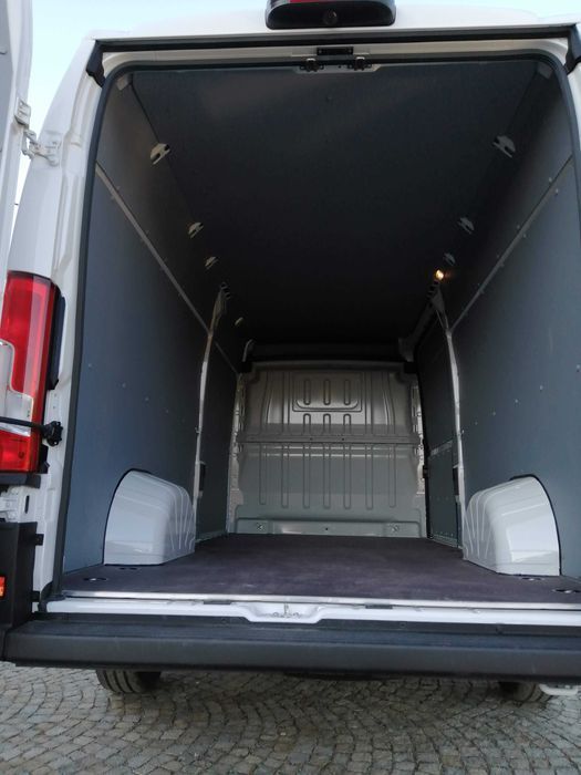 Peugeot Boxer L4H2 Zabudowa auta samochodu dostawczego z tworzywa PCV