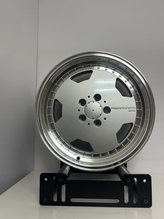 Jantes 17” 5x112 Novas Estilo Mercedes AMG Monoblock Performa 25