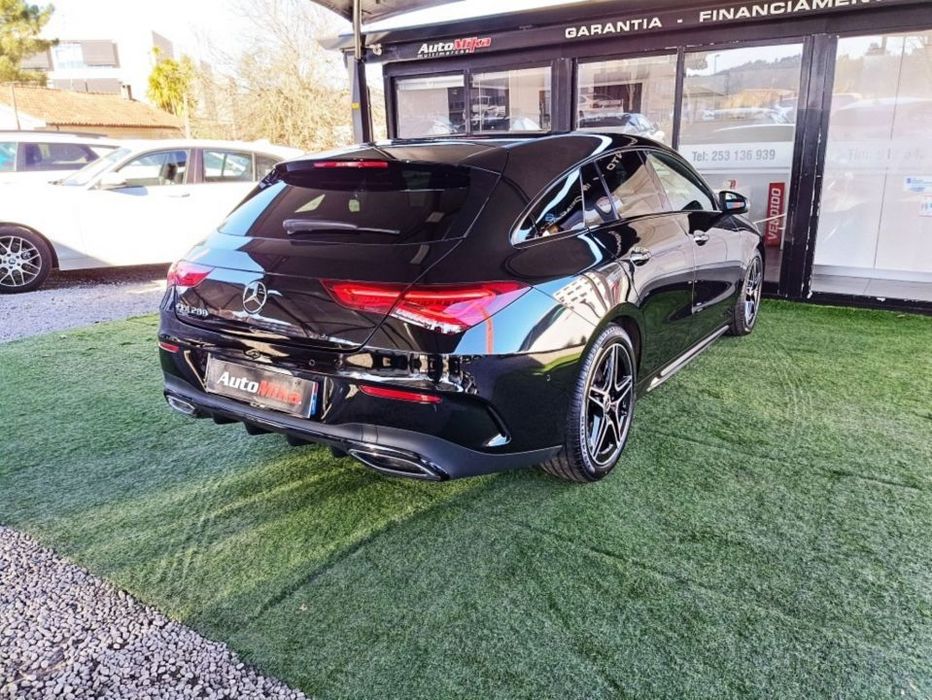 Mercedes-Benz CLA 200 Shooting Brake AMG Line Aut.