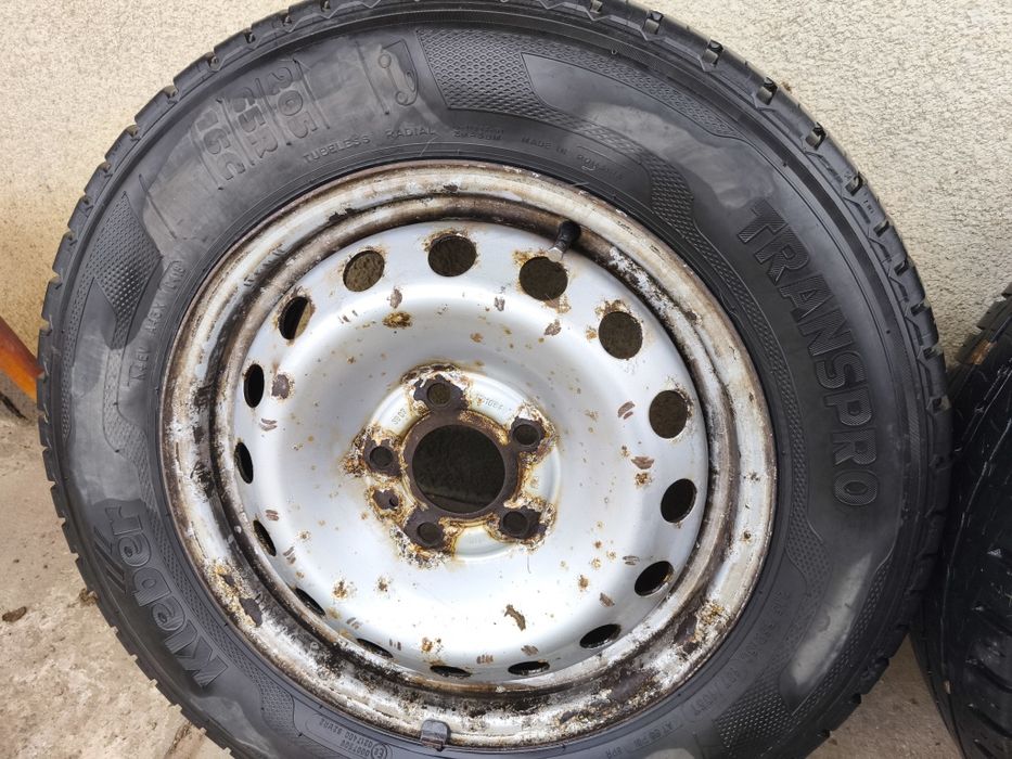 Продам шини літні