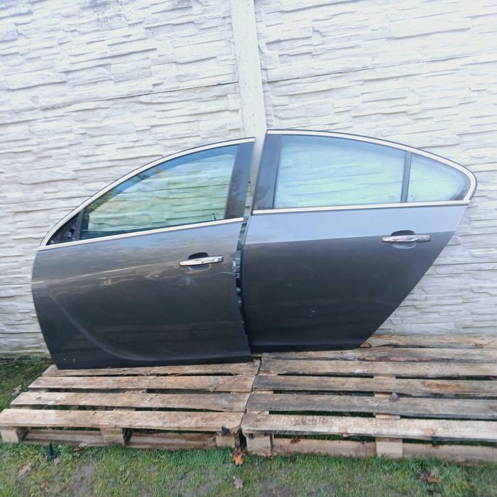 Opel insignia A HB Drzwi Lewe tył  Z177