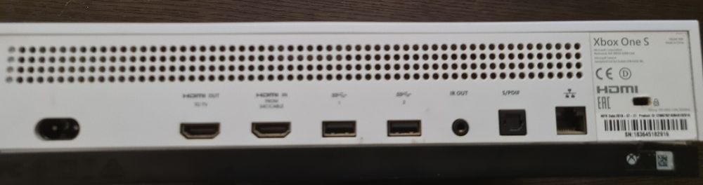 Konsola Xbox One S pad,3 gry