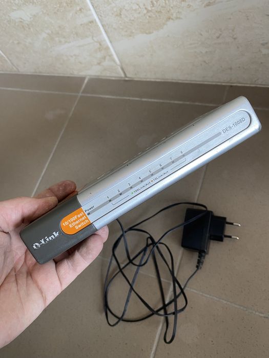 Комутатор локальної мережі (Switch) D-Link DES-1008D