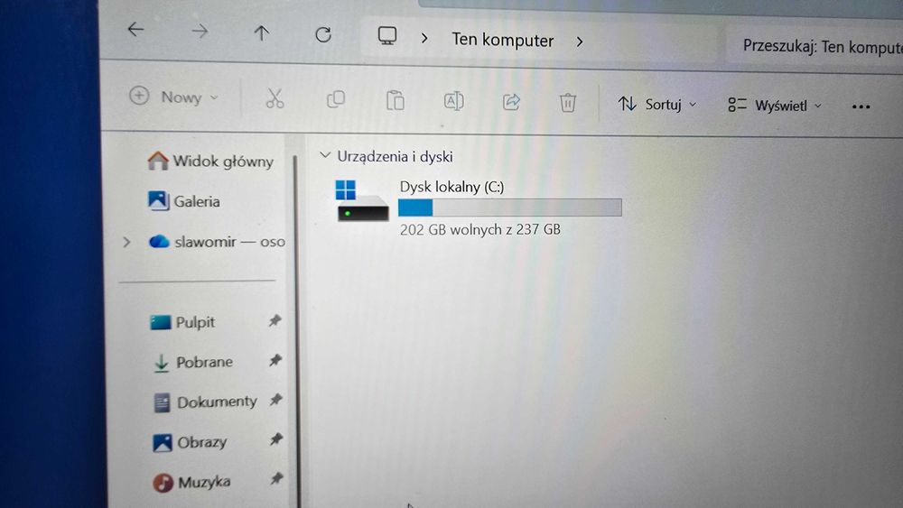 Dell Latitude 7400 ,i5-8365U ,DDR4 16 GB , 256 SSD, 14 cali WIN 11 PRO