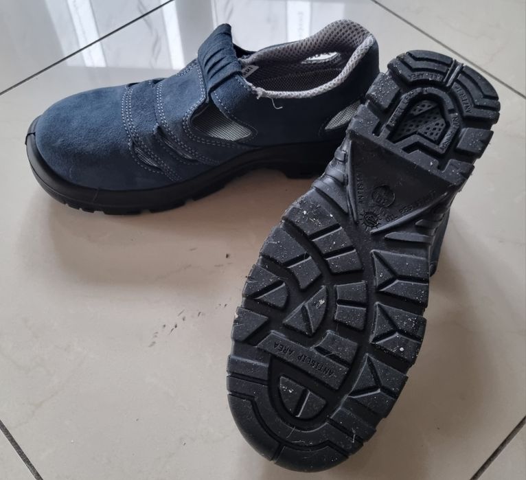 Buty robocze ochronne. BHP. Nowe. 39.solidne