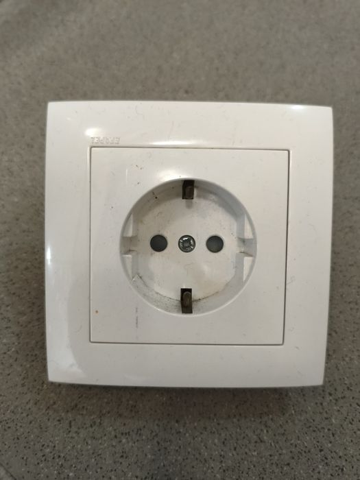 Interruptor branco EFAPEL