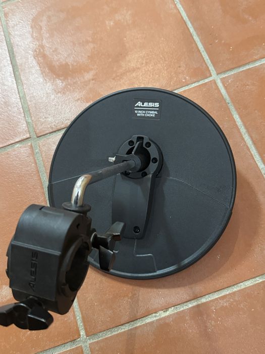 Cimbalo Alesis 10 pol com Choke e hardware