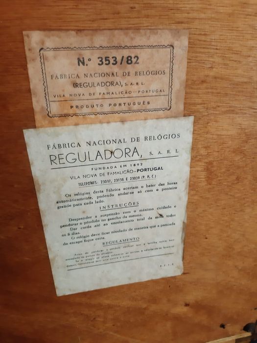 Relógio antigo da Reguladora