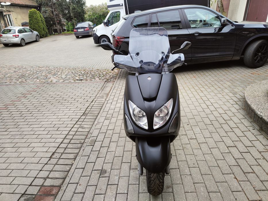 Yamaha Majesty 125 Transport