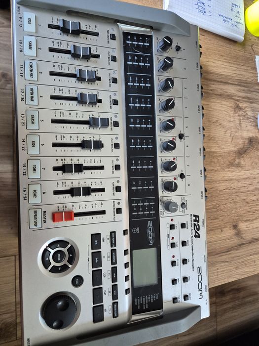 Zoom R 24 interfejs audio