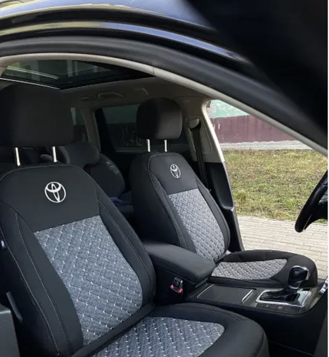 Чохли Авточохли чехлы тойота Toyota Avensis Yaris Hilux Camry Corolla