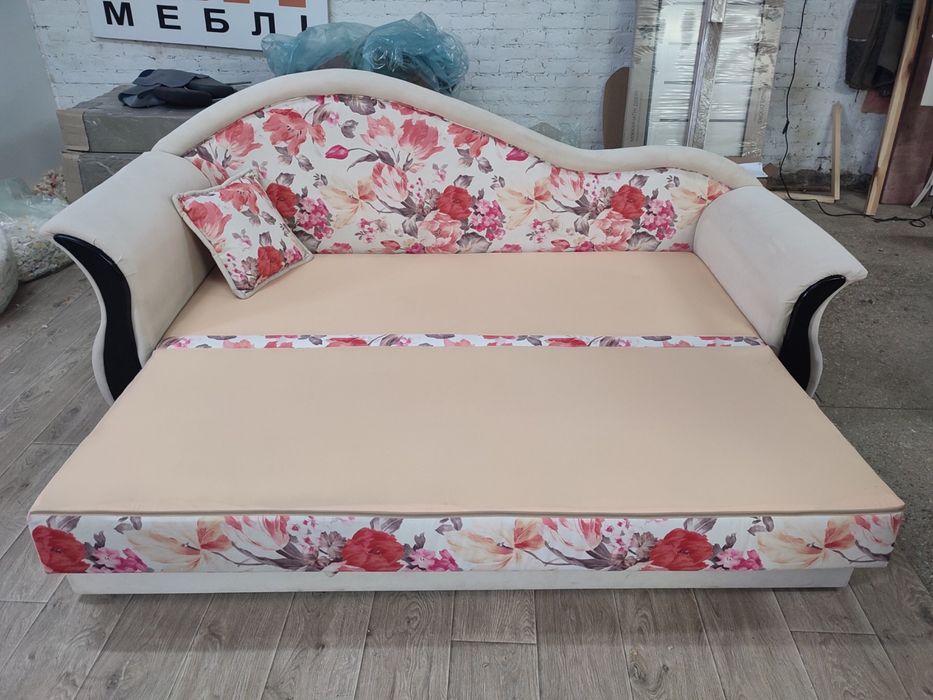 Диван. Спальне місце 1600*2000