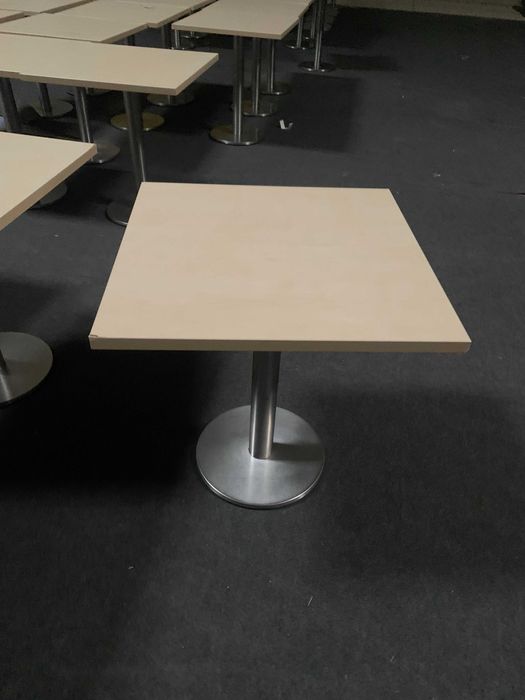 stolik,stół barowy,restauracyjny,kebab,pizza