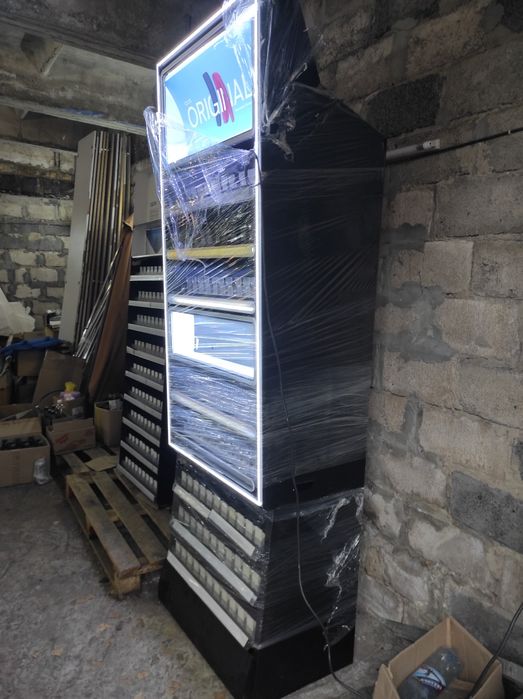 Сигаретный шкаф бу