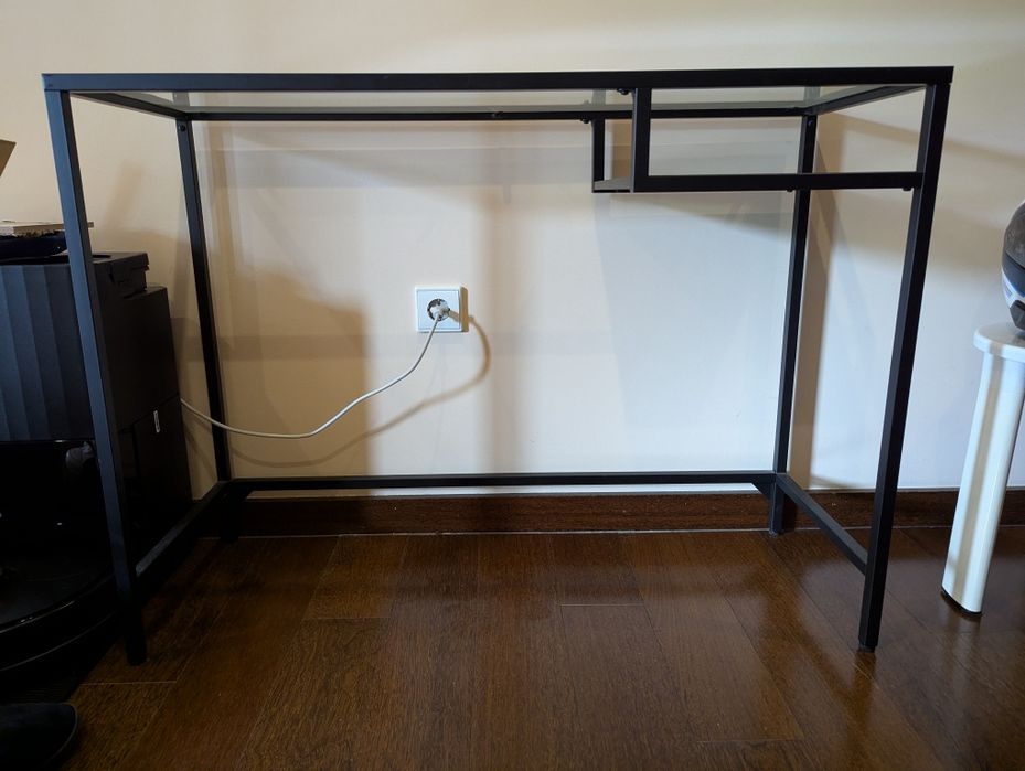 Secretária Vittsjö ikea (negociável)