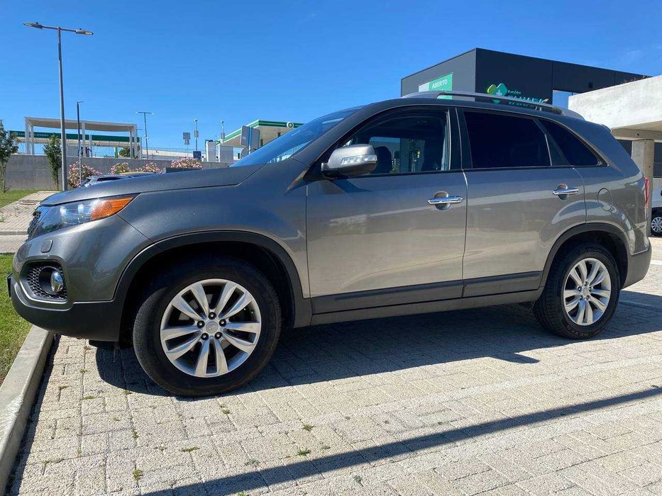 Kia Sorento 2011 2.2 gasoleo caixa automatica