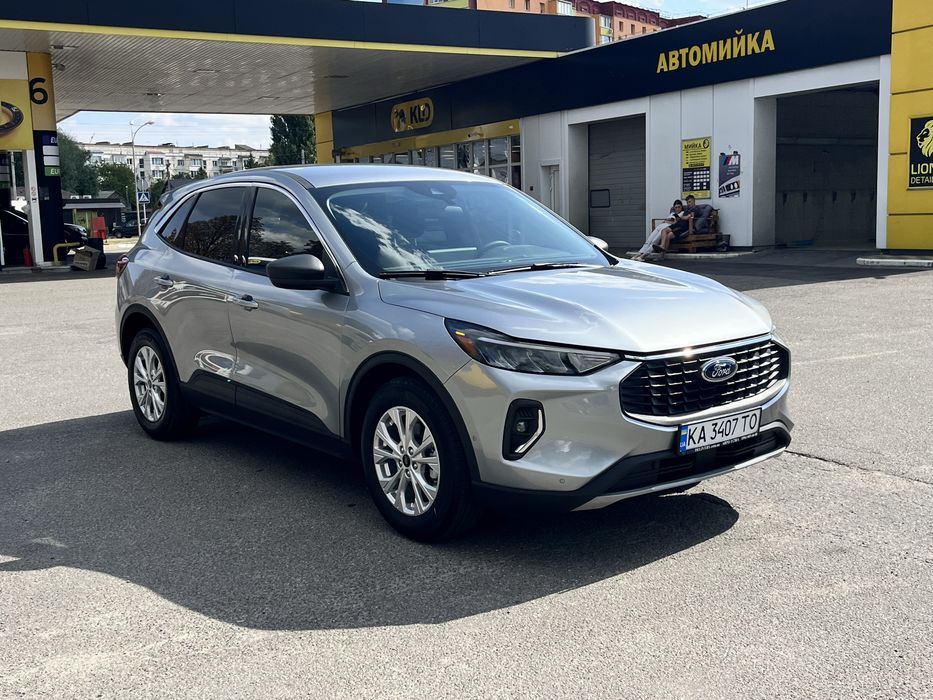 Ford Escape неушкоджена безпека