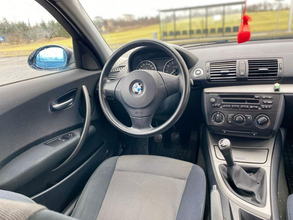 BMW 118 Benzyna 2.0 - Klimatyzacja - 241 tys km