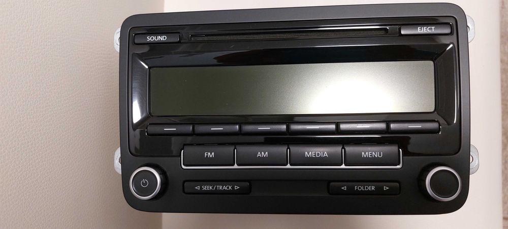 Магнитола RCD 310