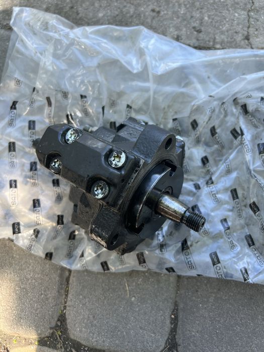 Продам топлівну cp1 м57