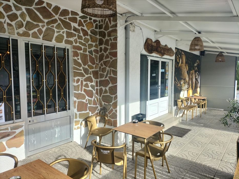 Café equipado para arrendamento