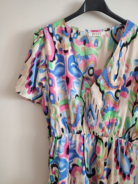 Sukienka z falbanami letnia rozm L nowa