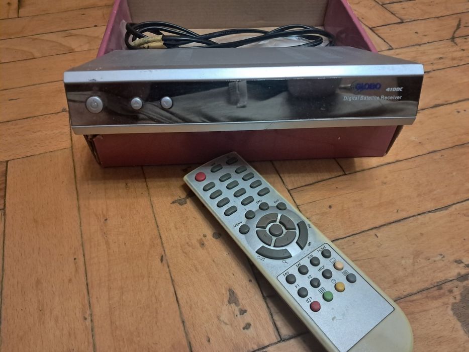 Супутник+тюнер+пульт