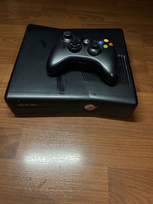 Продам Xbox 360s