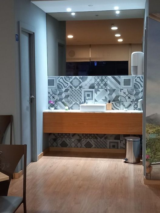 Cafetaria / Salão de chá / Restaurante
