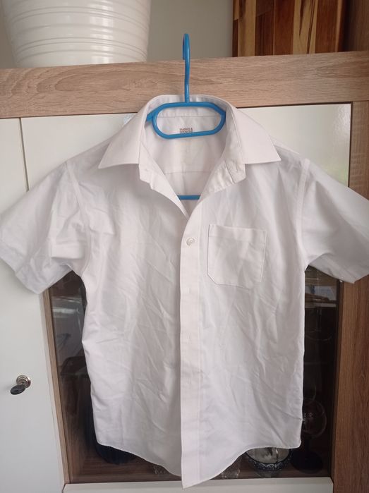 Dwie koszule na krótki rękaw