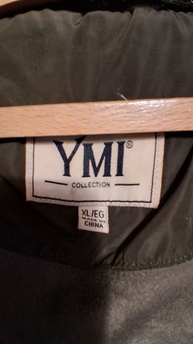 Kurtka damska w kolorze oliwkowym