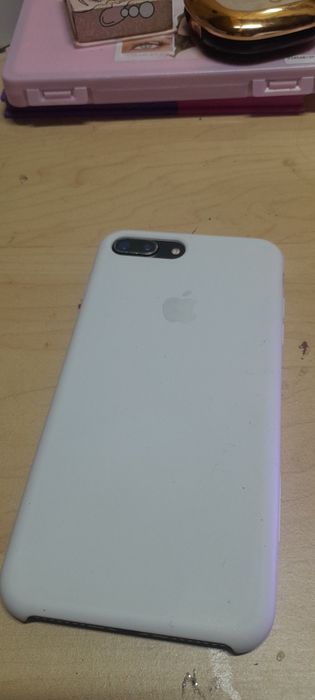 Iphone 7 plus (відновлення/запчастини)