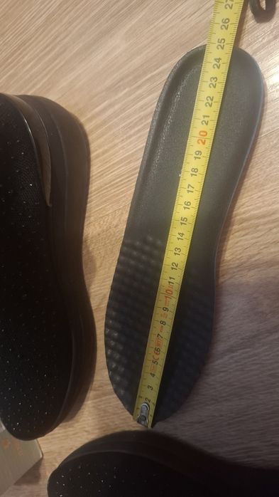 Nowe buty z CCC czarne