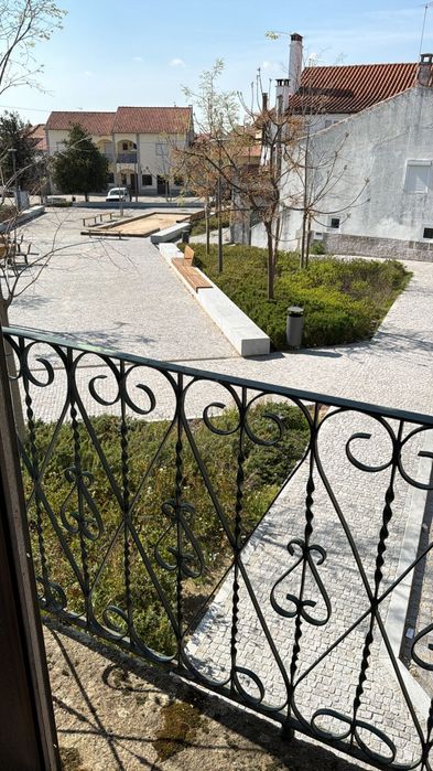 Moradia T2 mobiliada habitável na Lardosa Castelo Branco