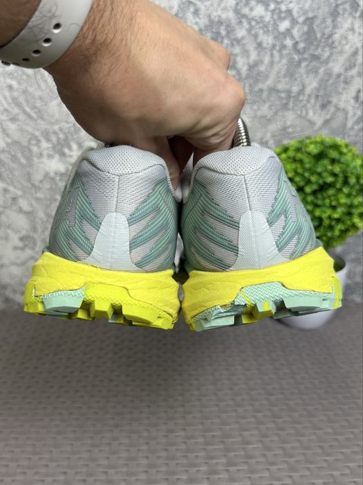 Hoka Torrent 3 кроссовки 42 размер беговые серые