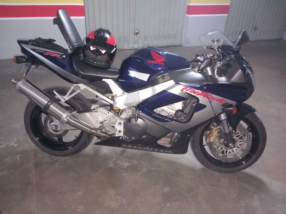 Honda CBR 929rr Fireblade 2001 apenas 20.000km reais