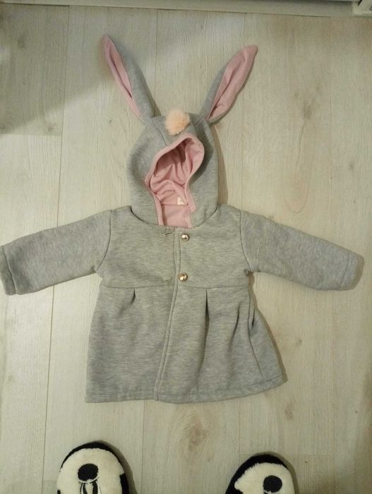 Пальто на дівчинку 1-2 рочки з вушками