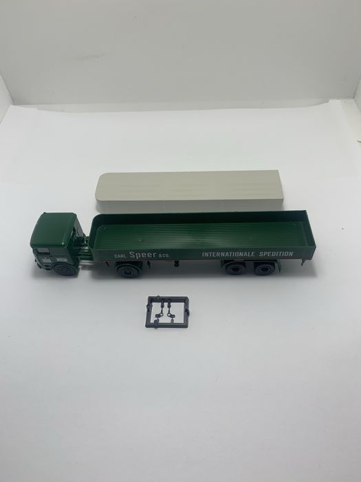 Bussing LS da Brekina escala 1/87