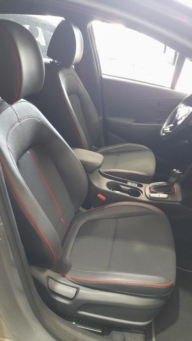 Conjunto de bancos HYUNDAI Kauai (OS)
