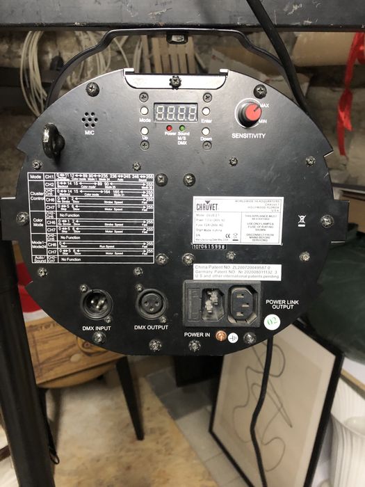 Продам світлові прибори led par Big і стійку