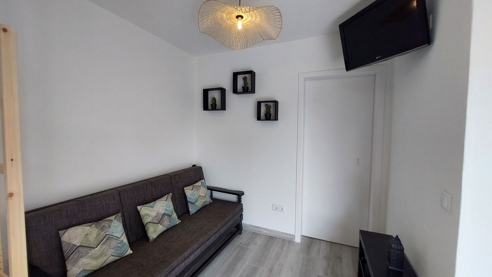 Apartamento T1 em Quarteira disponivel até ao final de Junho
